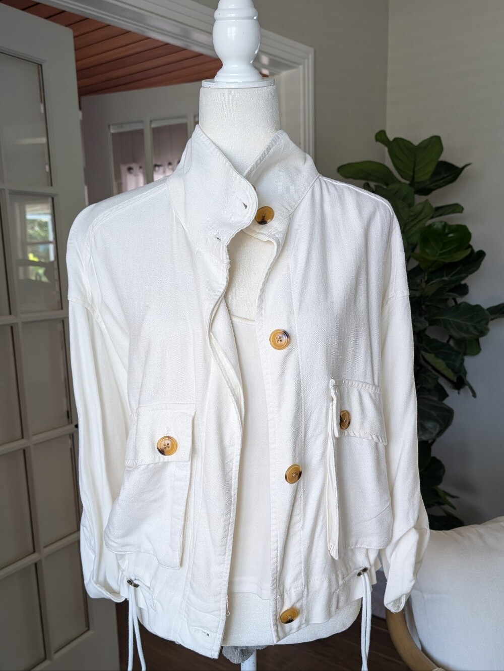 BlankNYC Cream Women's Lightweight Button-Front Utility Jacket XS - Picture 2 of 12